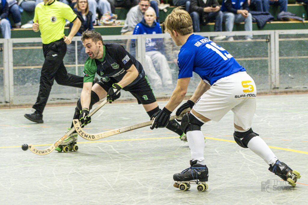 Herren verteidigt Tabellenführung – 6:2-Sieg im Nachholspiel gegen Remscheid